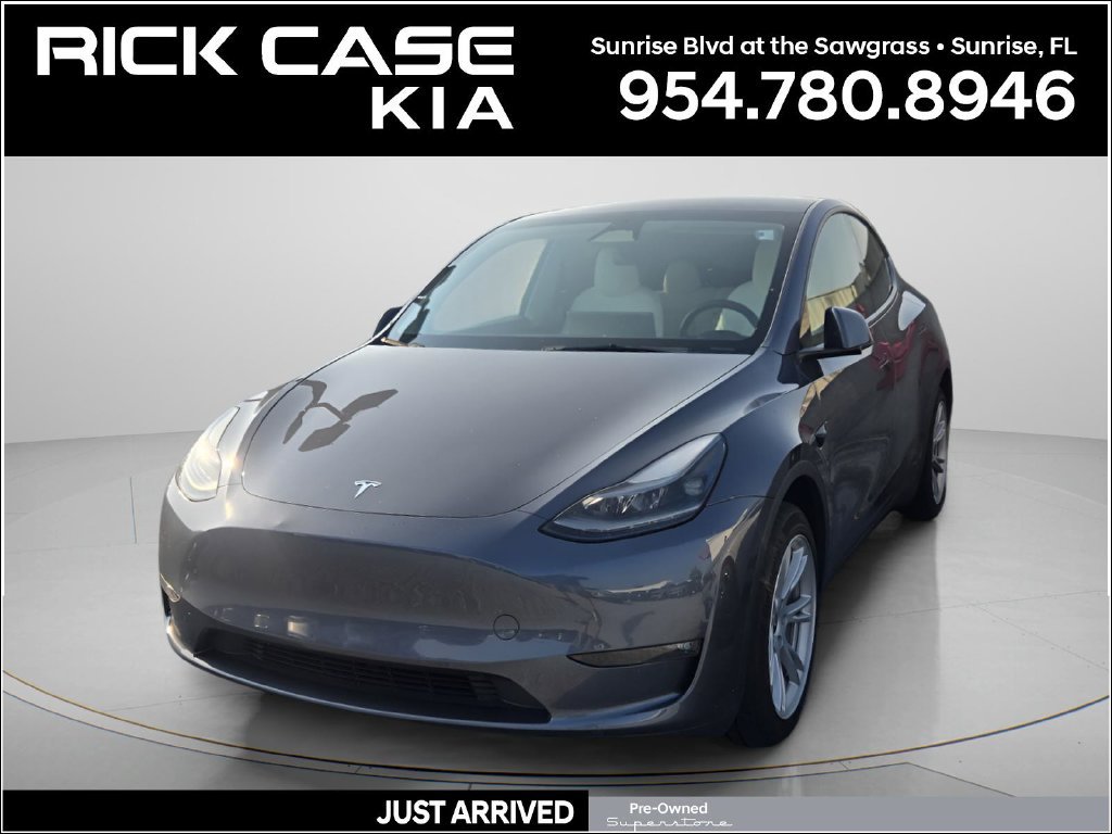 Used 2023 Tesla Model Y 2WD image 1