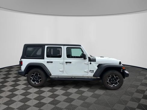 Used 2021 Jeep Wrangler Unlimited Sport AWD/4WD image 8