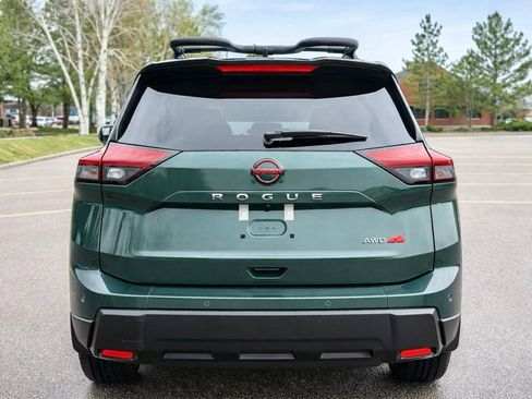 New 2026 Nissan Rogue SV image 9