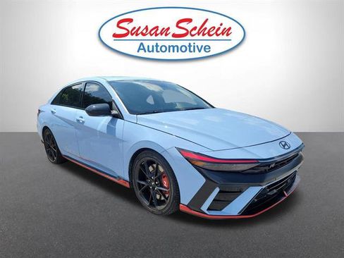 Used 2025 Hyundai Elantra N FWD image 21