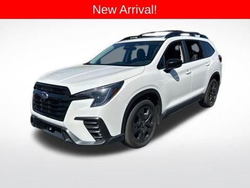 Used 2025 Subaru Ascent Bronze Edition w/ Onyx Package image 1