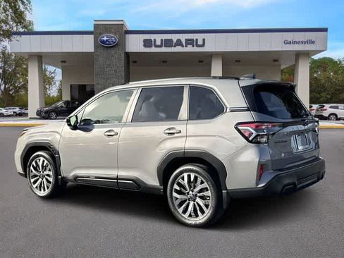 Certified 2025 Subaru Forester Touring AWD/4WD image 4