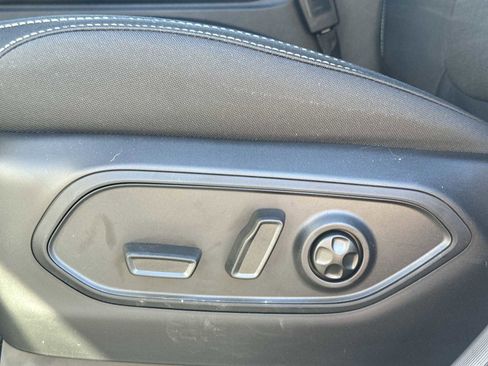 New 2025 Jeep Grand Cherokee L Laredo w/ Luxury Tech Group I image 14