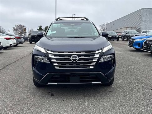 New 2026 Nissan Rogue Platinum w/ Platinum Premium Package image 9