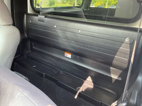 Used 2021 Toyota Tacoma SR RWD image 18