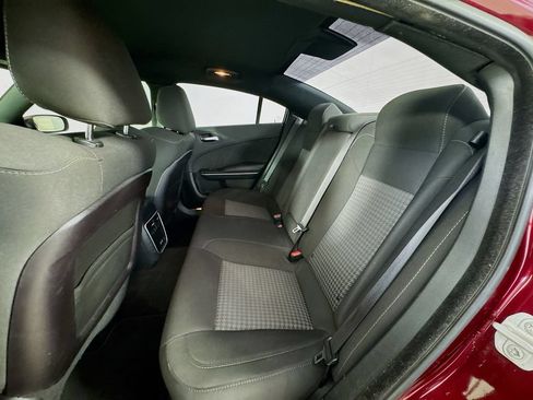 Used 2019 Dodge Charger Scat Pack w/ Dynamics Package RWD image 26