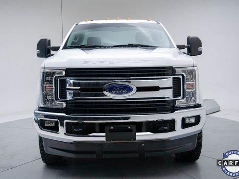 Used 2019 Ford F250 XLT w/ XLT Value Package image 20