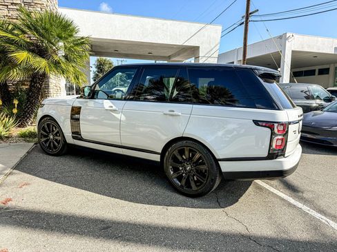 Used 2021 Land Rover Range Rover P525 Westminster Edition image 3