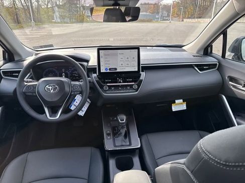 New 2026 Toyota Corolla Cross XLE image 20