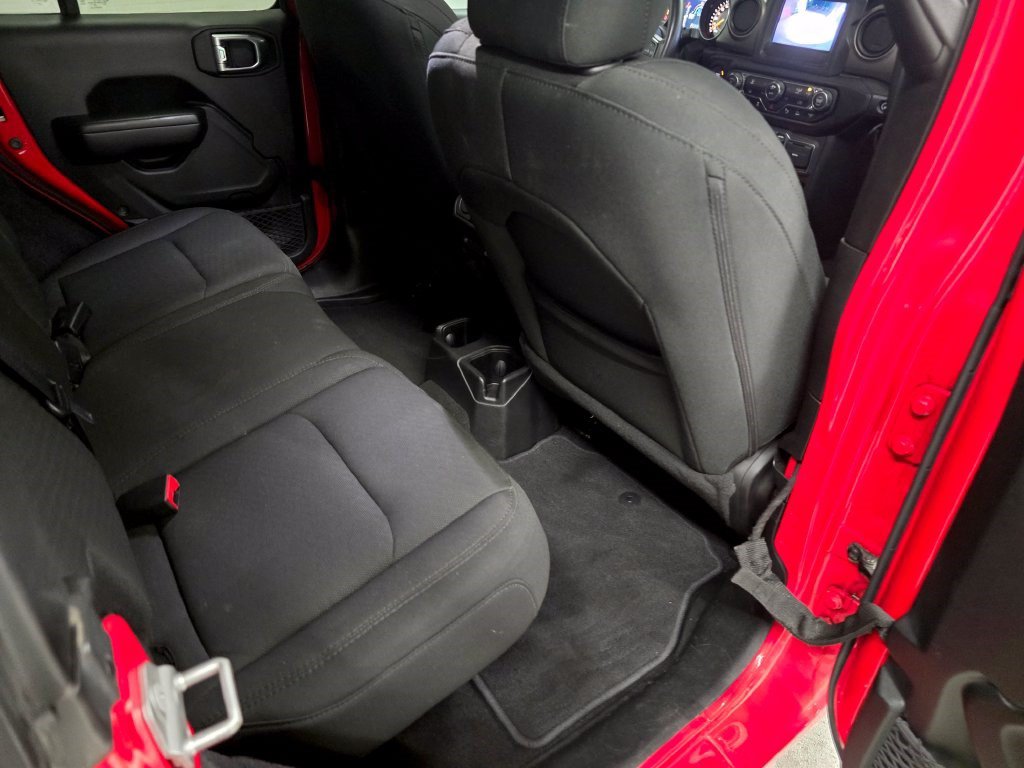 Used 2021 Jeep Wrangler Unlimited Sport AWD/4WD image 31
