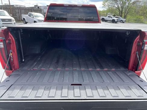 Certified 2025 GMC Sierra 2500 SLT w/ SLT Convenience Package image 12