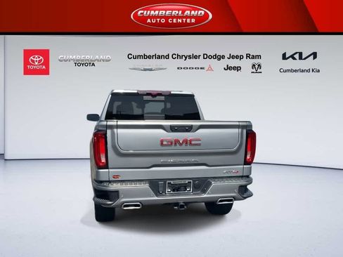 Used 2024 GMC Sierra 1500 AT4 w/ Technology Package image 7