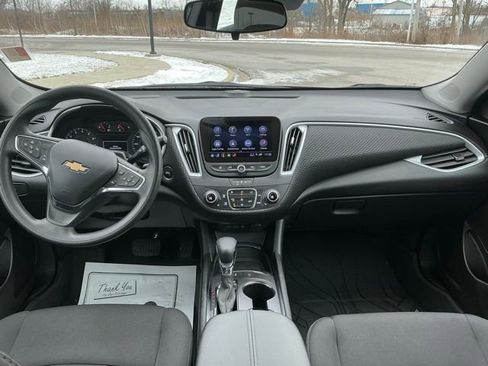 Used 2024 Chevrolet Malibu LT w/ LPO, Floor Liner Package image 23