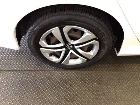 Used 2017 Honda Civic LX image 27