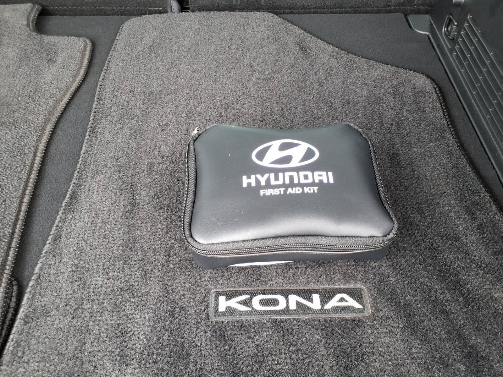 Used 2026 Hyundai Kona Limited AWD/4WD image 32