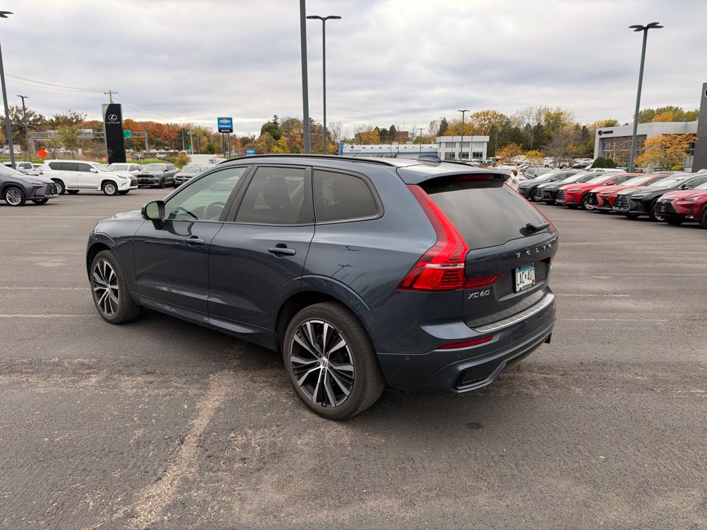 Used 2024 Volvo XC60 B5 Plus w/ Protection Package Premier AWD/4WD image 23