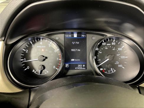 Used 2021 Nissan Rogue Sport SL w/ Premium Package AWD/4WD image 13