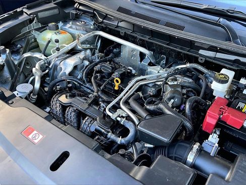 Used 2024 Mitsubishi Outlander SE image 29