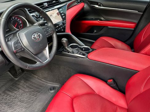 Used 2019 Toyota Camry XSE w/ Driver Assist Package FWD image 11