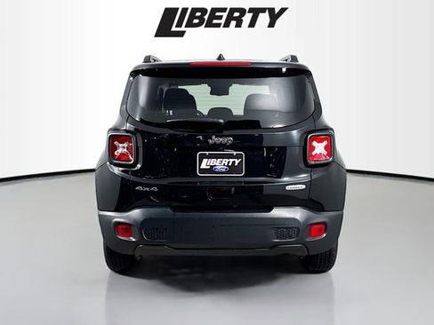 Used 2022 Jeep Renegade Latitude w/ Convenience Group image 6