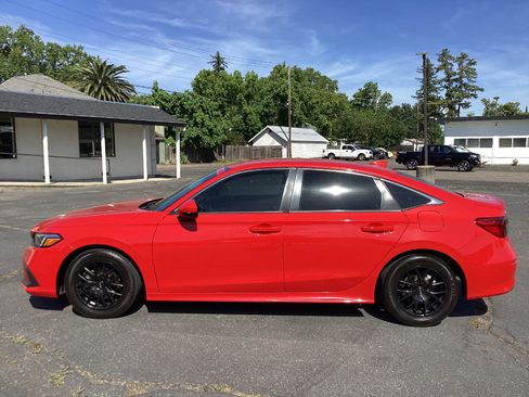 Used 2022 Honda Civic LX image 6