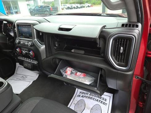 Used 2021 Chevrolet Silverado 1500 LT image 46