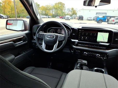 New 2026 GMC Sierra 1500 Elevation image 7