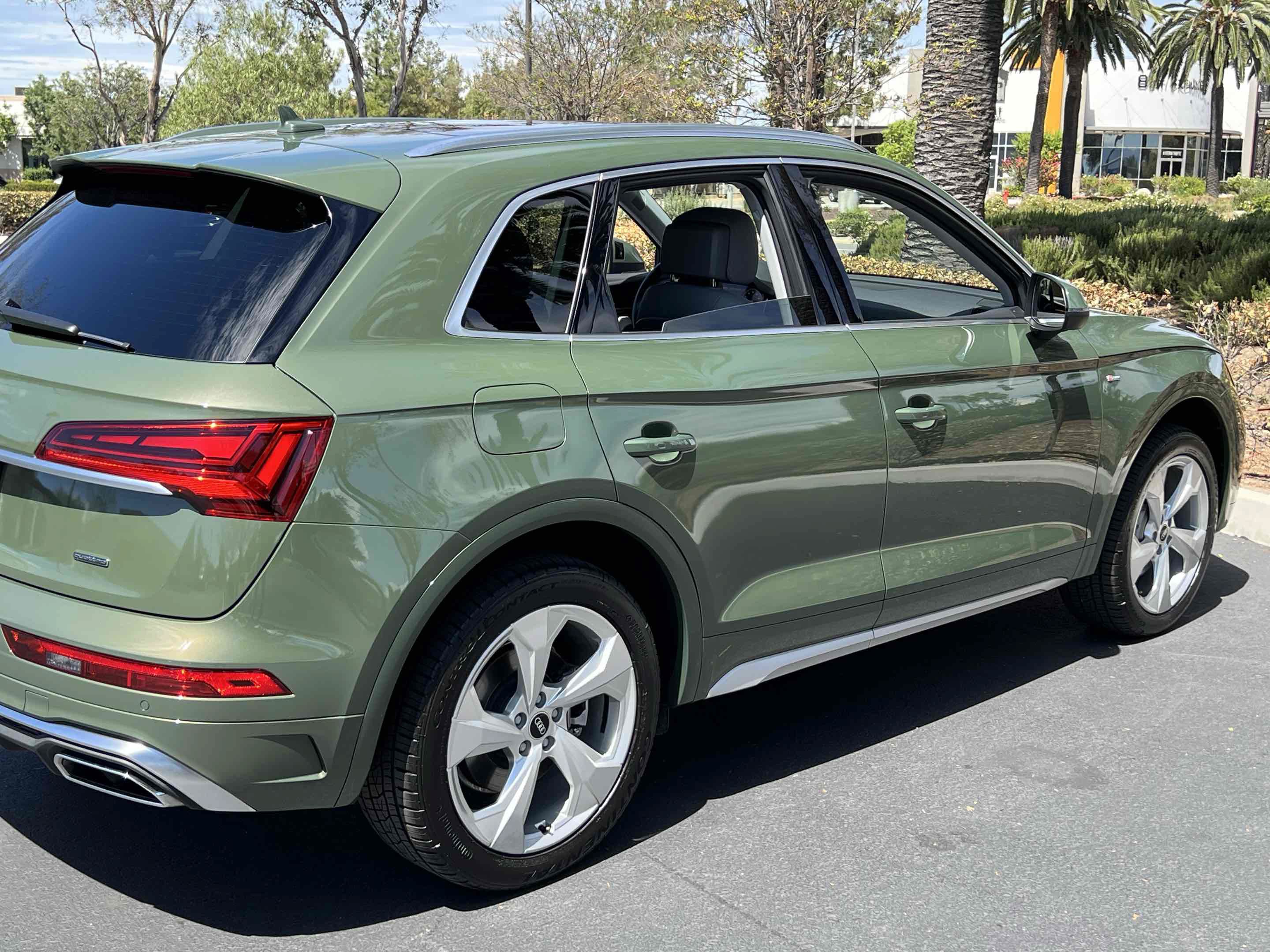 Used 2023 Audi Q5 2.0T Premium Plus w/ Premium Plus Package AWD/4WD image 51