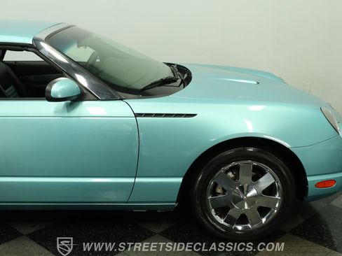 Used 2002 Ford Thunderbird RWD image 29