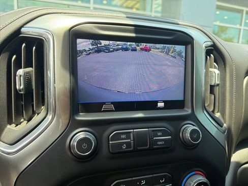 Used 2019 Chevrolet Silverado 1500 RST AWD/4WD image 16