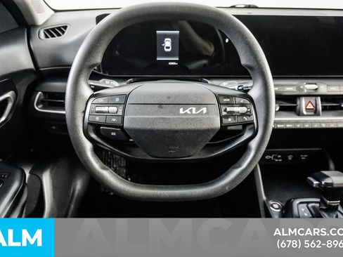 Used 2025 Kia K4 FWD image 24