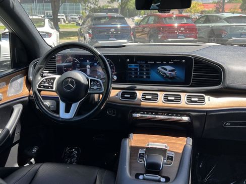 Used 2020 Mercedes-Benz GLS 450 4MATIC image 20