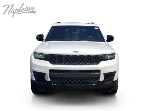 Used 2023 Jeep Grand Cherokee L Laredo AWD/4WD image 9