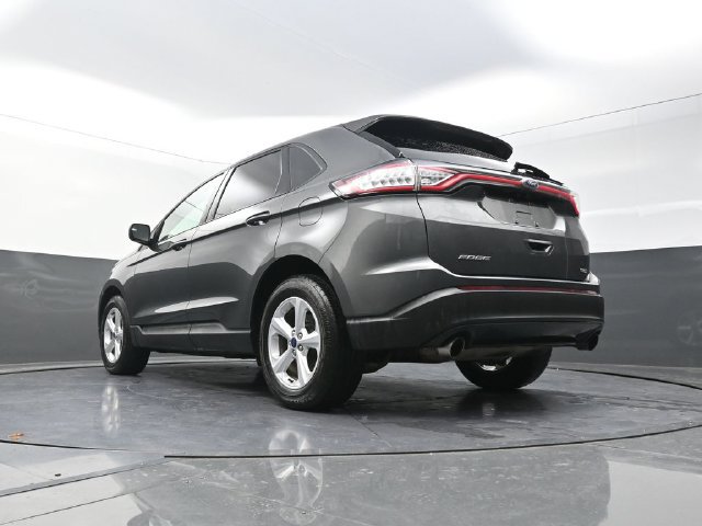 Used 2017 Ford Edge SE w/ Cargo Accessory Package AWD/4WD image 35