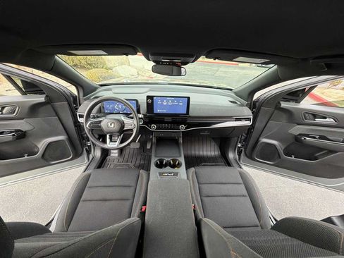 Used 2025 Honda Prologue Eco image 3