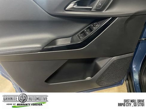 Used 2026 Chevrolet Equinox LT AWD/4WD image 14