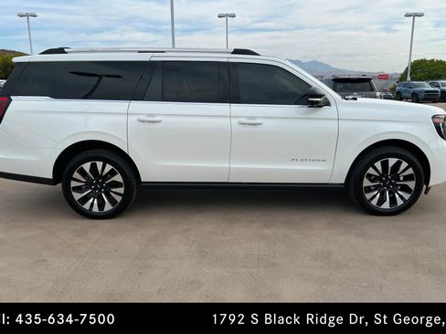 Used 2026 Ford Expedition Max Platinum w/ Driver's Package AWD/4WD image 6