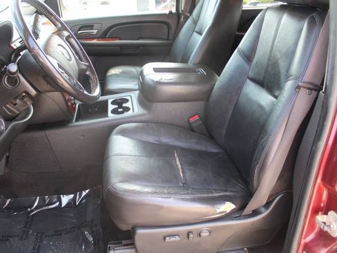 Used 2009 Chevrolet Silverado 1500 LTZ w/ LTZ Plus Package AWD/4WD image 18
