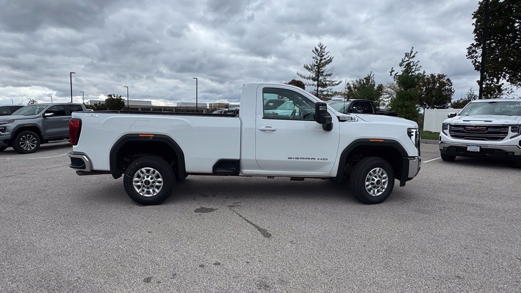Used 2024 GMC Sierra 2500 SLE w/ SLE Convenience Package AWD/4WD image 2