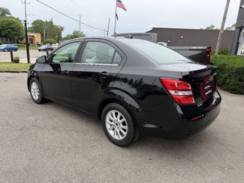 Used 2017 Chevrolet Sonic LT FWD image 6