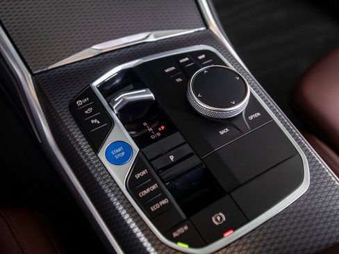 Used 2025 BMW i4 eDrive40 w/ Premium Package image 33