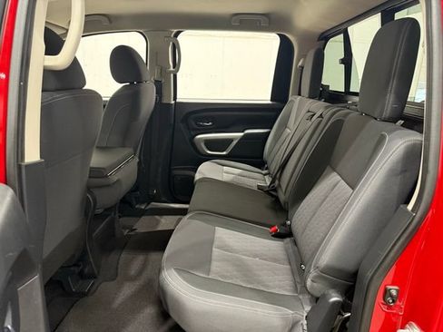 Used 2023 Nissan Titan SV RWD image 17