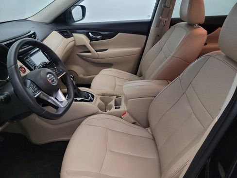 Used 2020 Nissan Rogue SL w/ Premium Package image 17