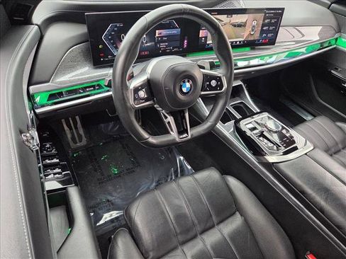 Certified 2023 BMW 760i xDrive image 10