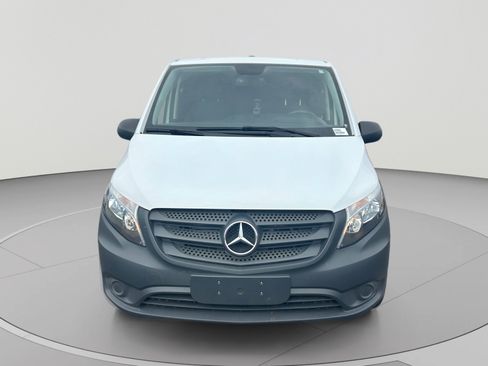Used 2021 Mercedes-Benz Metris image 8
