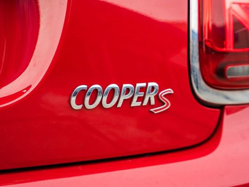 Used 2019 MINI Cooper S image 8