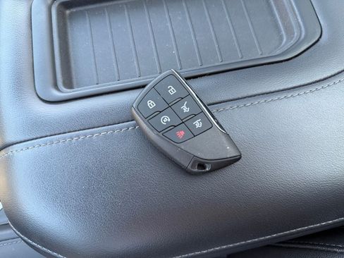 Used 2021 Chevrolet Tahoe LT w/ Rear Media and Nav Package RWD image 28