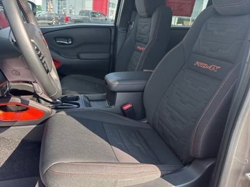 Certified 2023 Nissan Frontier PRO-4X w/ Technology Package image 9