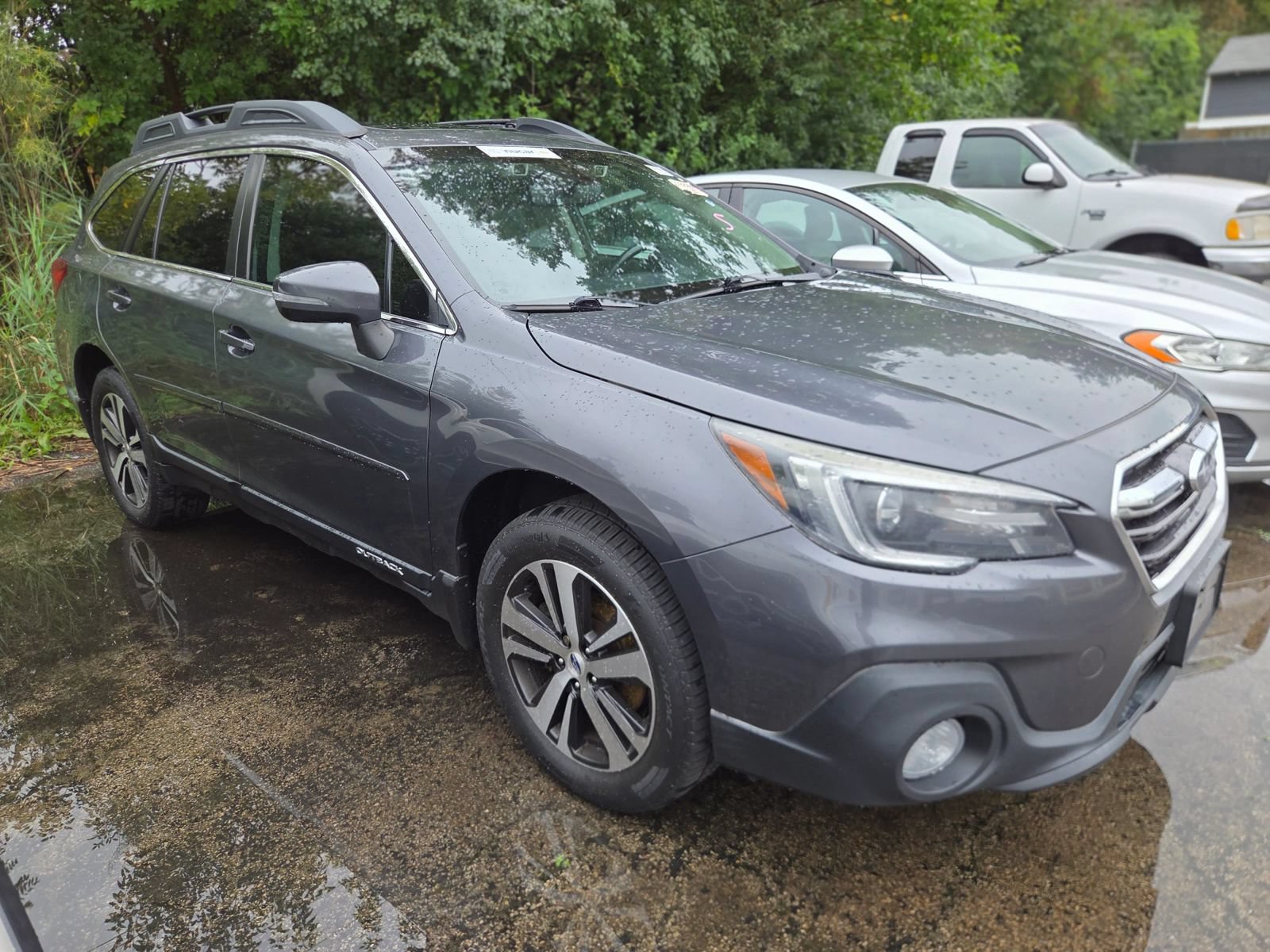 Used 2019 Subaru Outback 2.5i Limited AWD/4WD image 4