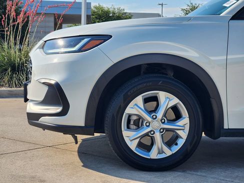 Used 2024 Honda HR-V LX image 8